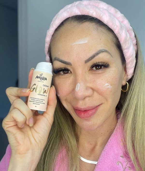 derma glow+vitamina c (clareador facial) amigliss 30g derma glow+vitamina c (clareador facial) amigliss 30g